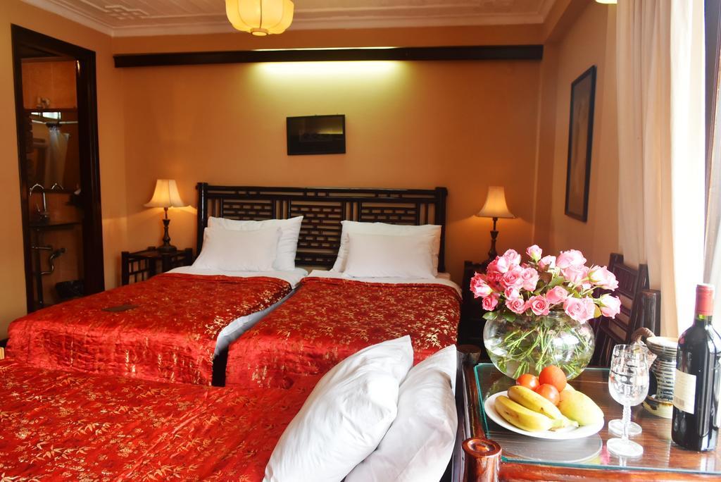 Hotel Garden Queen Hanoi Exterior photo