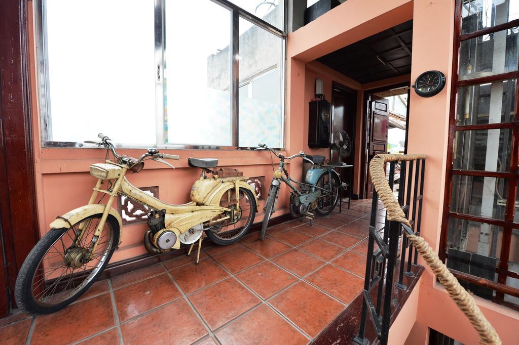 Hotel Garden Queen Hanoi Exterior photo