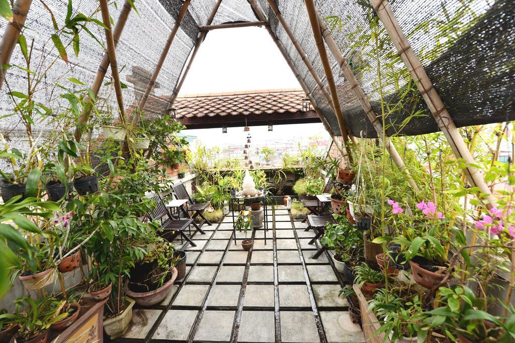Hotel Garden Queen Hanoi Exterior photo