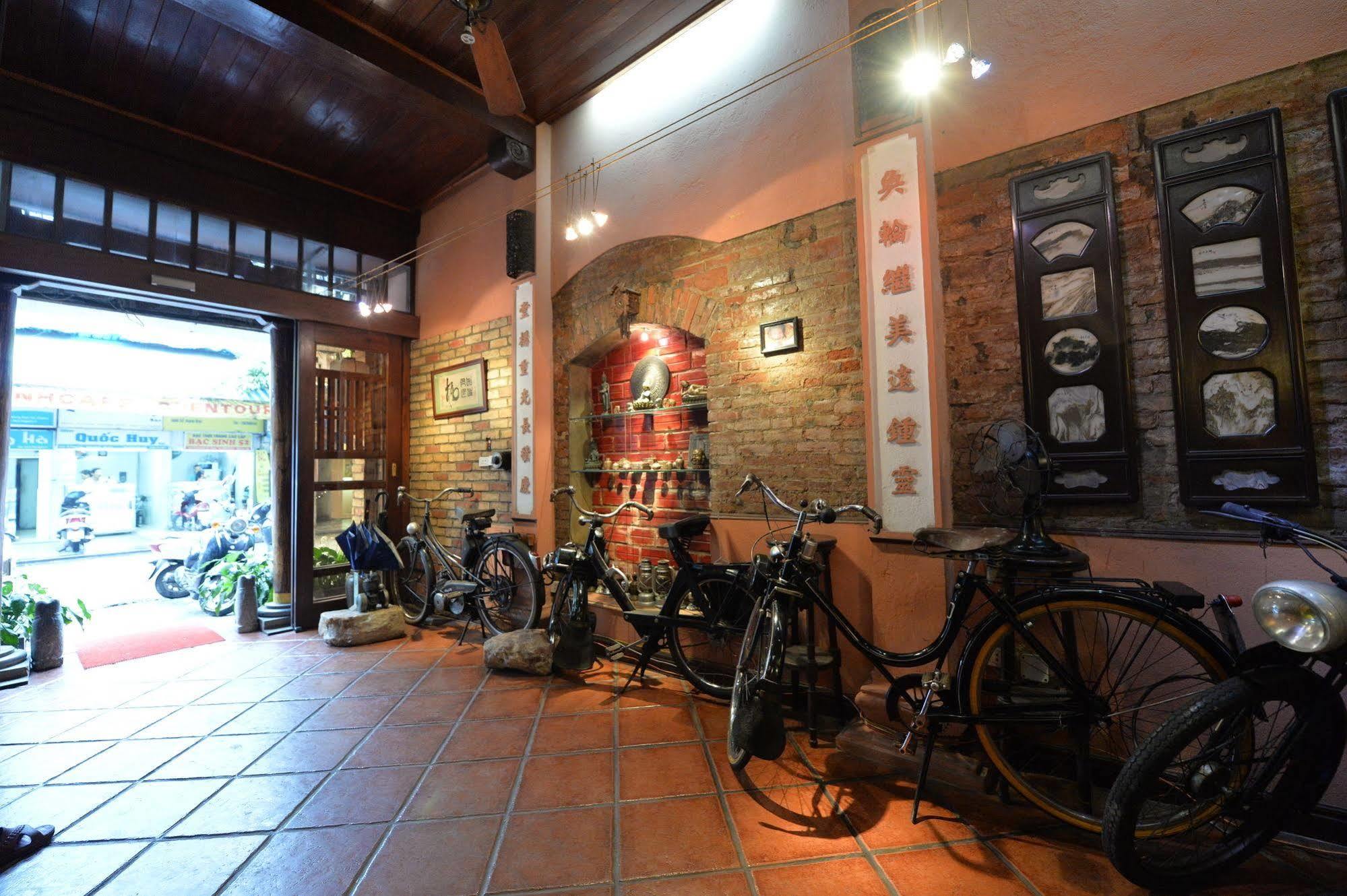 Hotel Garden Queen Hanoi Exterior photo