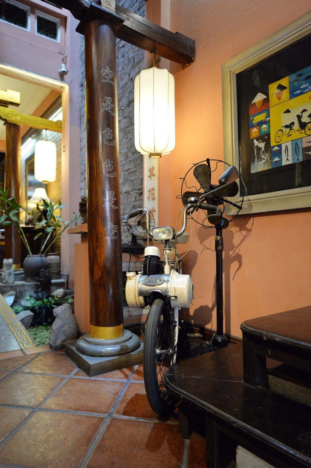 Hotel Garden Queen Hanoi Exterior photo